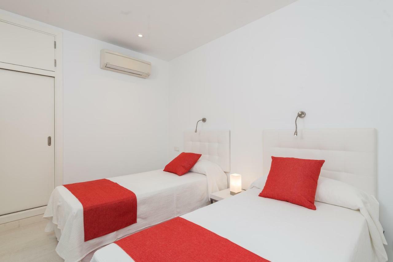 Appartamento di 80 m² con 2 camera Cala de Sant Vicenc Esterno foto